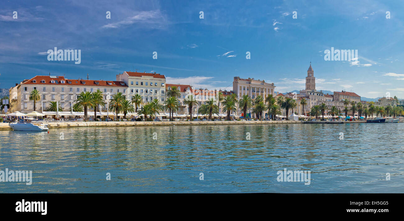 Riva Split view avec Dioclétien, en Dalmatie, Croatie Banque D'Images