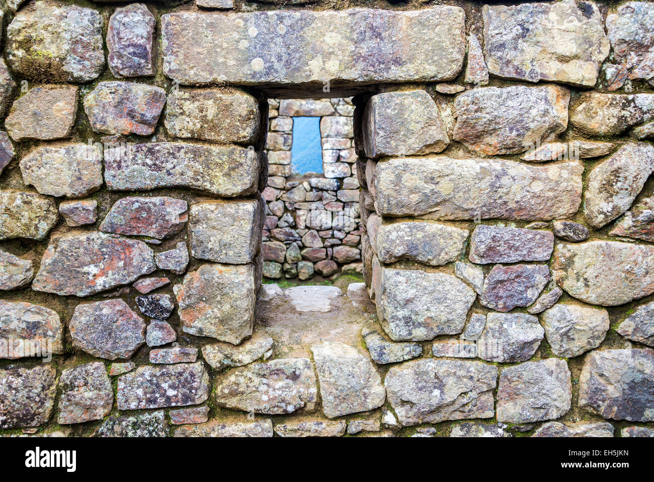 Avis de windows et la maçonnerie à Machu Picchu, Pérou Banque D'Images