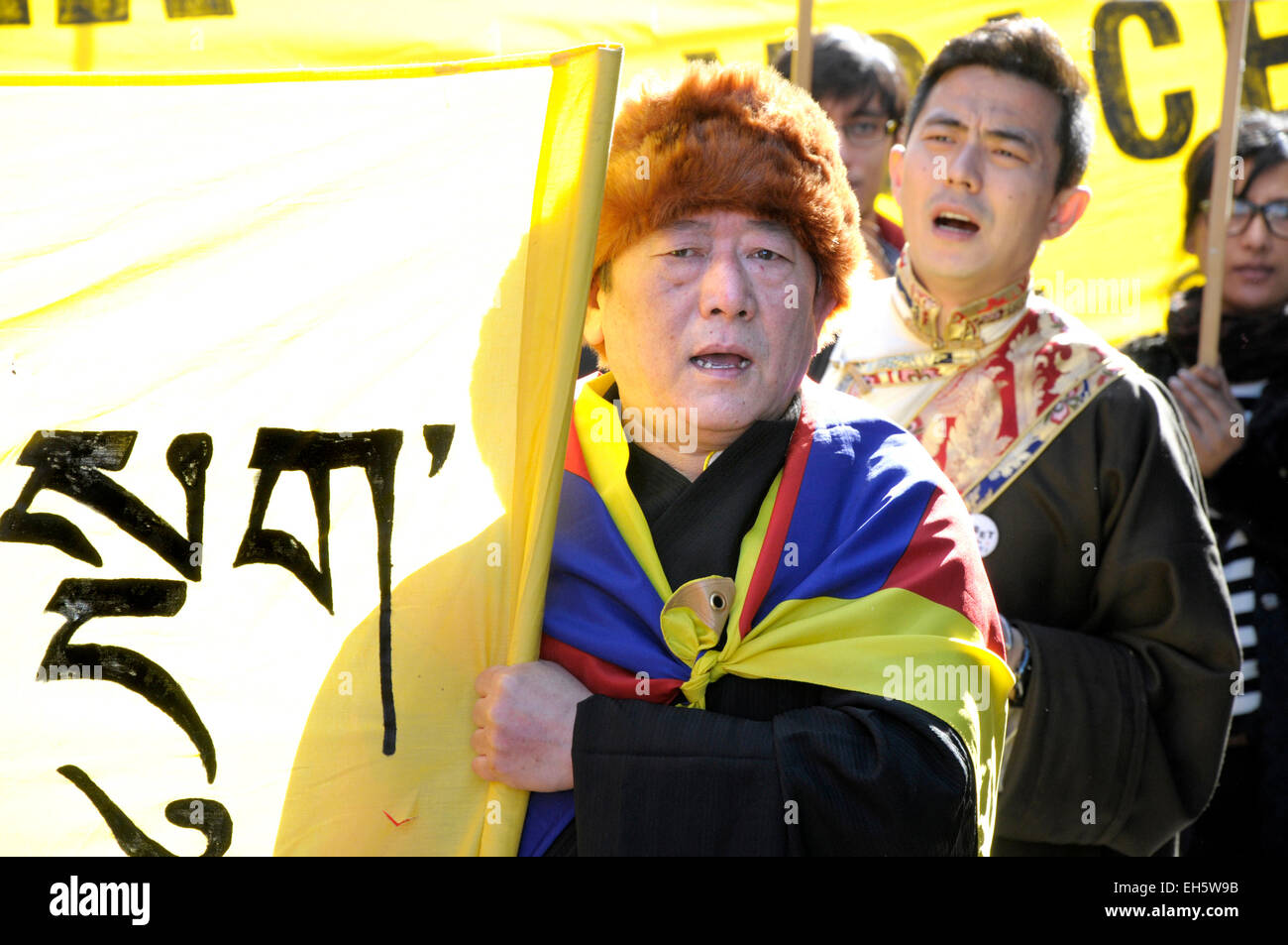 Londres, 7 mars. Marche de protestation de Downing Street à l'ambassade de Chine appelant à la Chine de cesser leur occupation de et les violations des droits humains au Tibet Crédit : PjrNews/Alamy Live News Banque D'Images