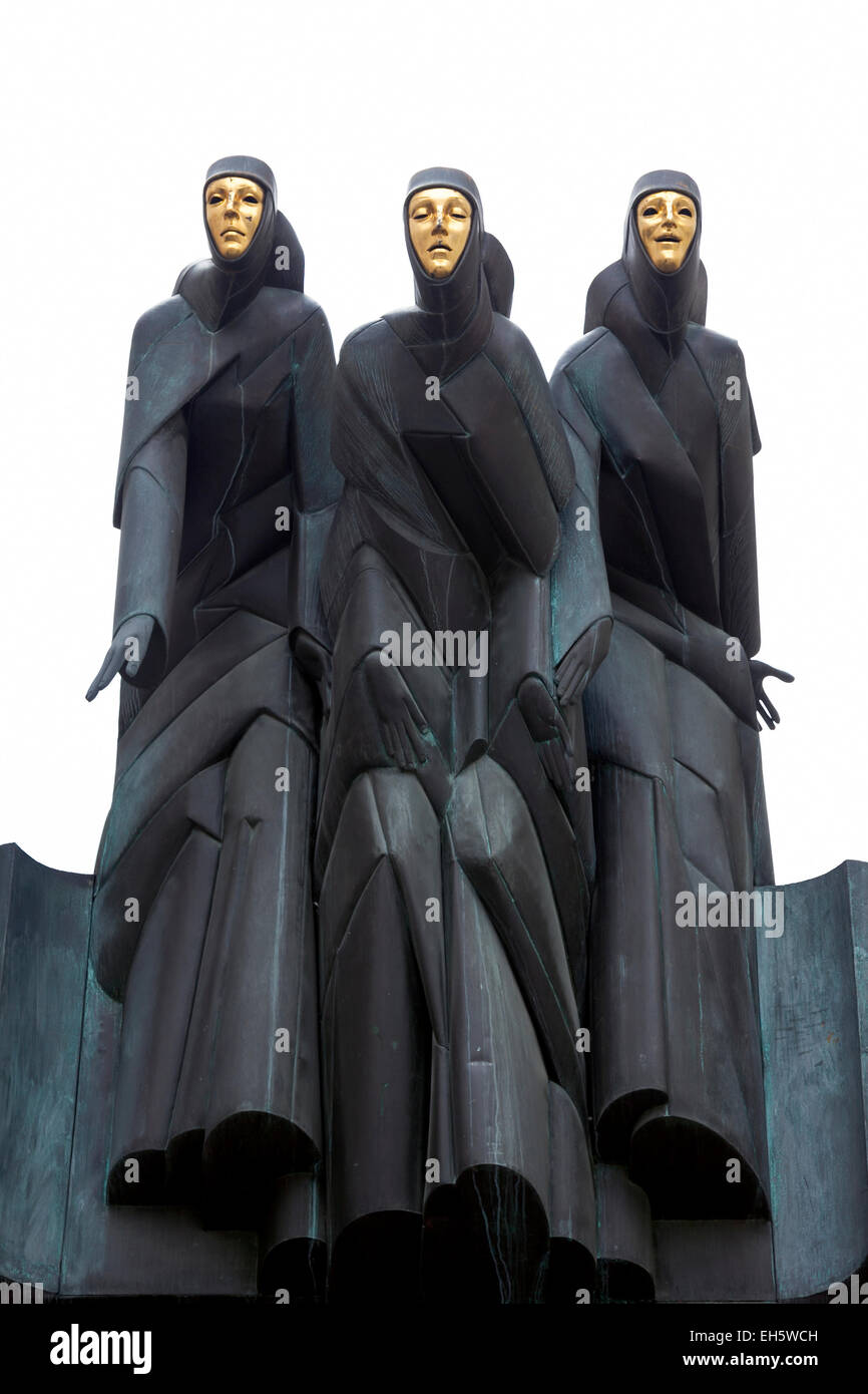 Trois Grâces sur le toit de l'Théâtre Dramatique, Vilnius, Lituanie Banque D'Images