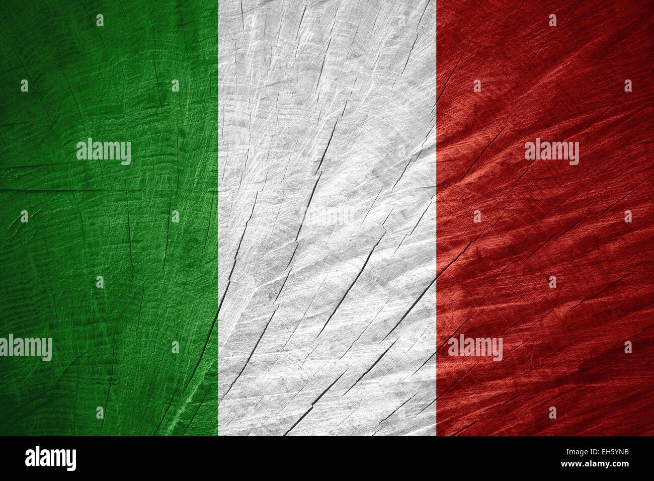 Italie drapeau ou bannière sur la texture en bois Banque D'Images