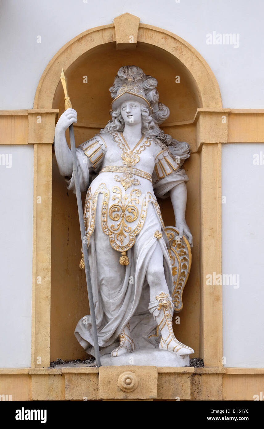 Minerve, déesse romaine de la sagesse et du promoteur des arts, du commerce, et de la stratégie, l'Arsenal (Zeughaus) centre historique de Graz Banque D'Images
