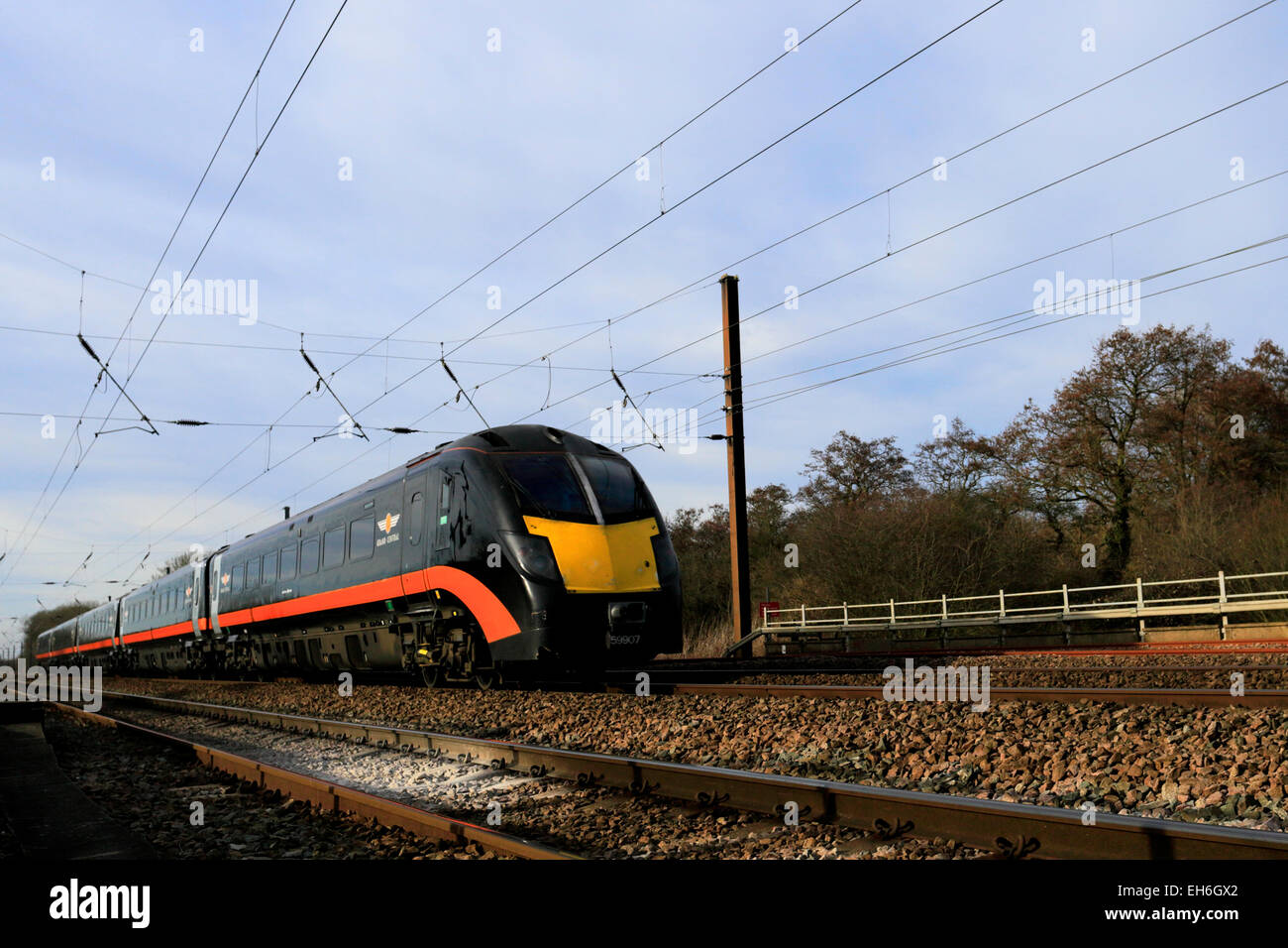 59907, classe 180 Zephyr, Grand Central société d'exploitation des trains à grande vitesse, trains diesel, East Coast Main Line Railway, Peterbor Banque D'Images