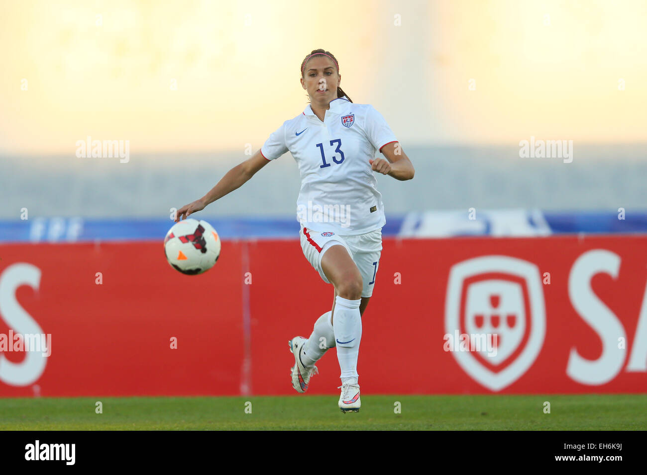 Alex Morgan (USA), le 6 mars 2015 - Football : Algarve Women's Football Cup 2015 match du groupe B entre USA - Suisse au Stade Municipal de VRS, Antonio, le Portugal. (Photo de YUTAKA/AFLO SPORT)[1040] Banque D'Images