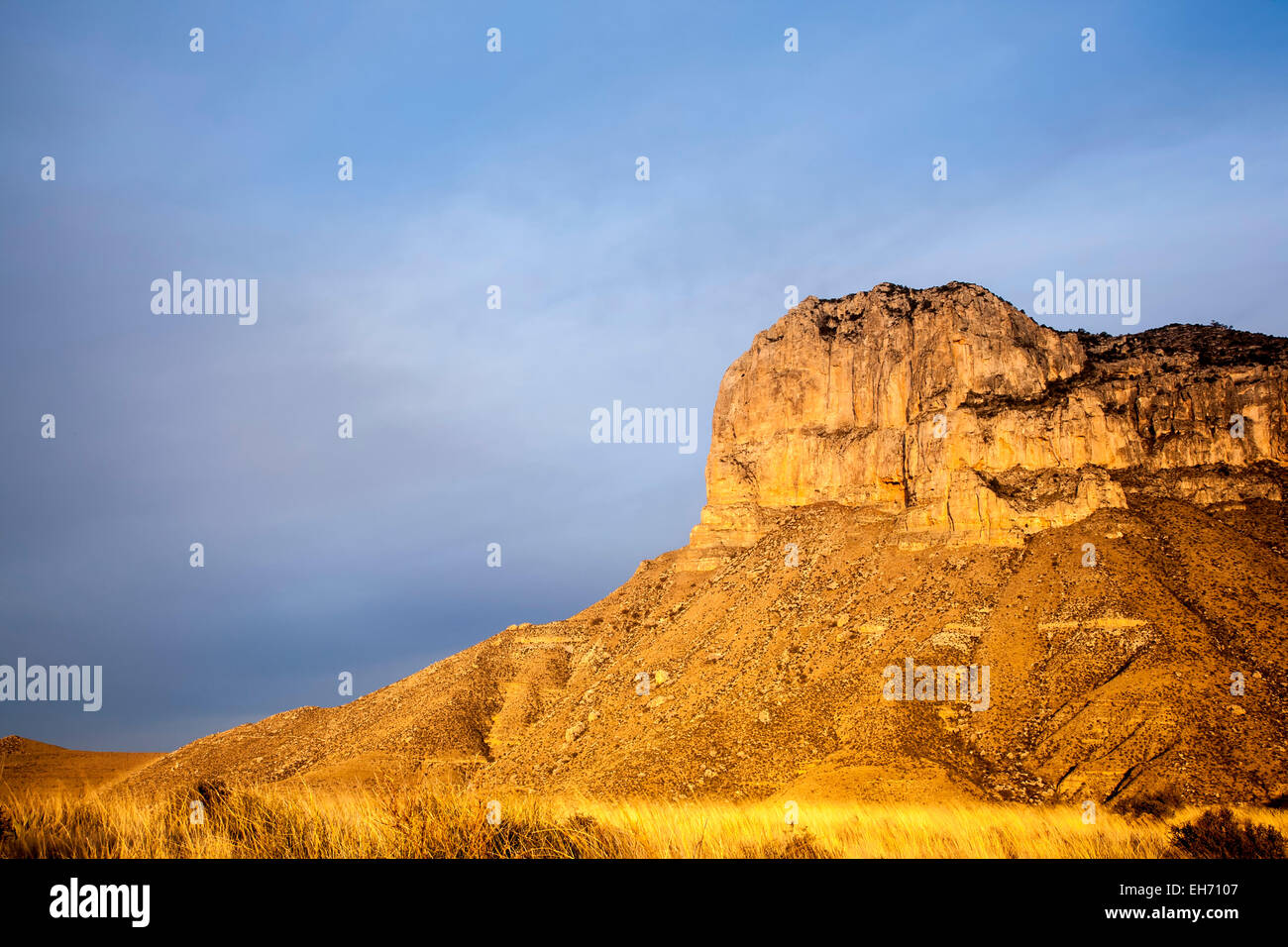 El Capitan Peak (8 085 pi./2 464 m), Guadalupe Mountains National Park, Texas USA Banque D'Images