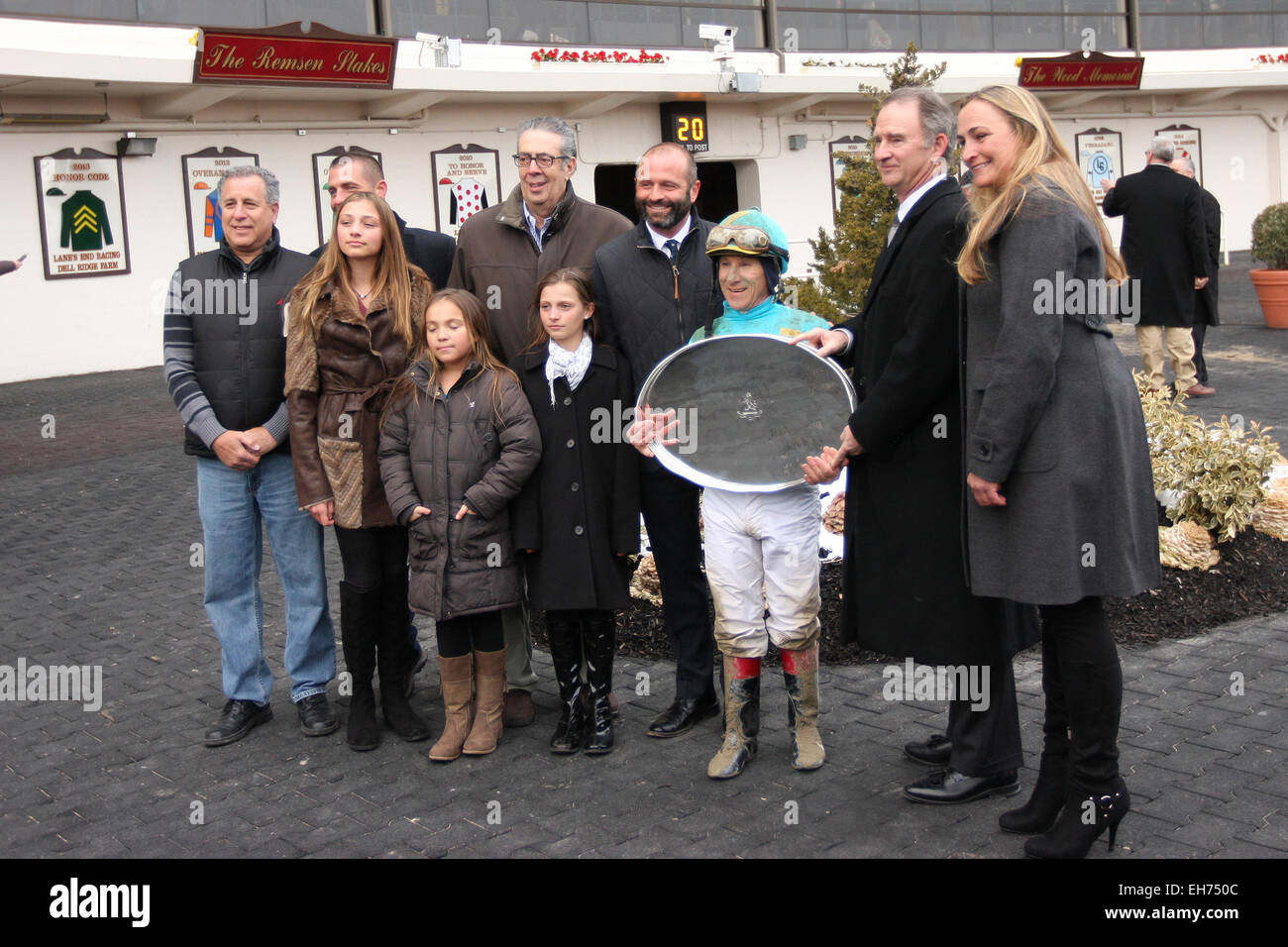 La Jamaïque, New York, USA. 7 mars, 2015. 7 mars 2015 : El Kabeir avec C.C. Lopez remporte la 63e marche de la classe III Gotham Stakes pour 3 ans, dépassant de 1 à 1/16 km hippodrome Aqueduct. Formateur : John Terranova. Propriétaire : Zayat d'équitation. Sue Kawczynski/ESW/CSM/Alamy Live News Banque D'Images