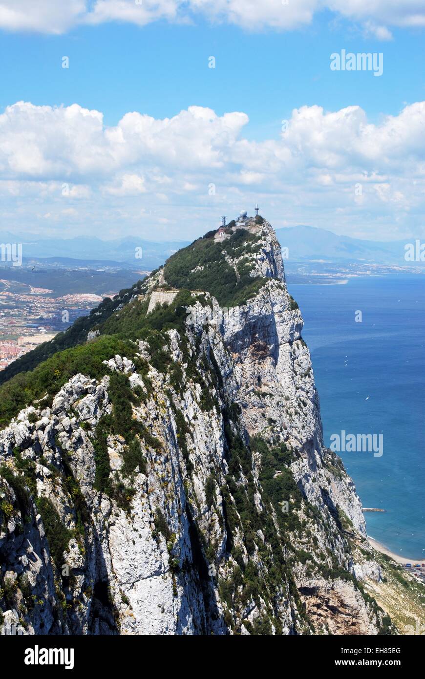 Portrait de la roche et littoral espagnol, Gibraltar, Royaume-Uni, Europe de l'Ouest. Banque D'Images