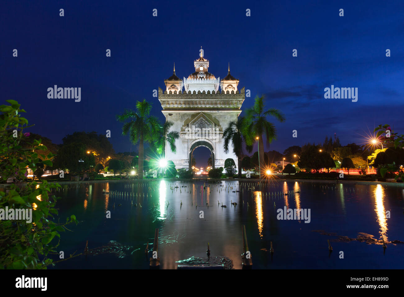 Monument Patuxai Banque De Photographies Et D images Haute R solution monument-patuxai-banque-de-photographies-et-d-images-haute-r-solution