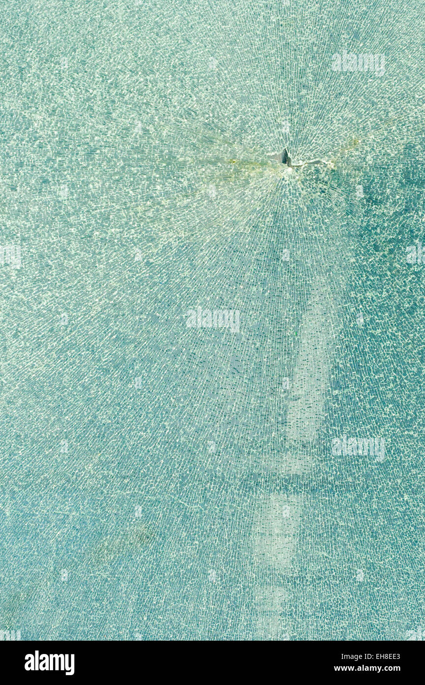 Shattered Glass Window Banque D'Images