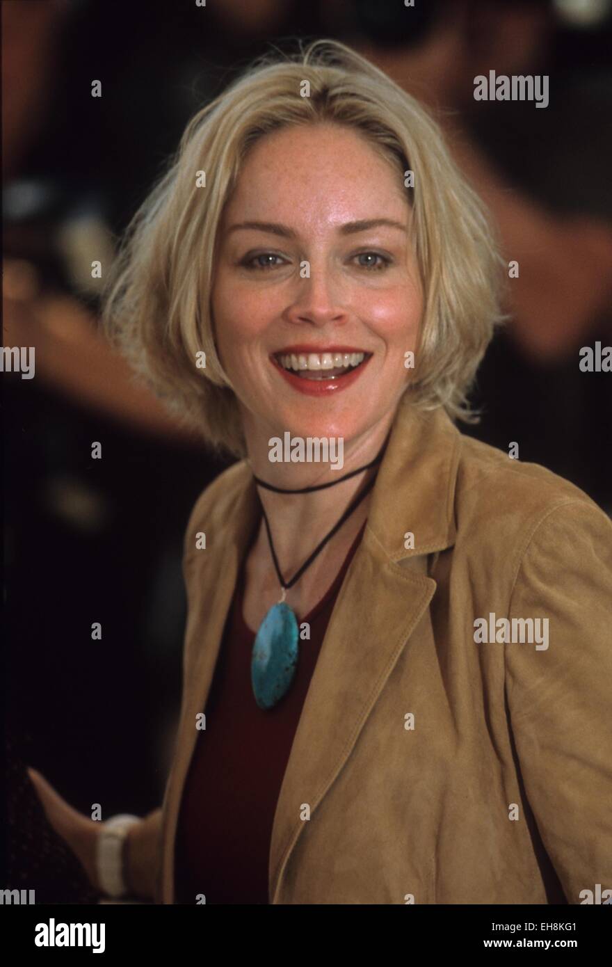 SHARON STONE au Festival de Cannes 2002.k25322. rharv © Roger Harvey/Globe Photos/ZUMA/Alamy Fil Live News Banque D'Images