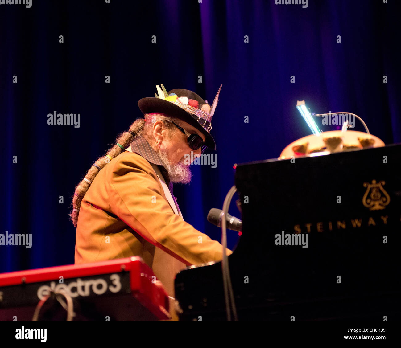 Colston Hall, Bristol, Royaume-Uni. 8 mars, 2015. Le Dr John manchettes à Bristol 2015 Jazz & Blues Festival. Crédit : charlie bryan/Alamy Live News Banque D'Images