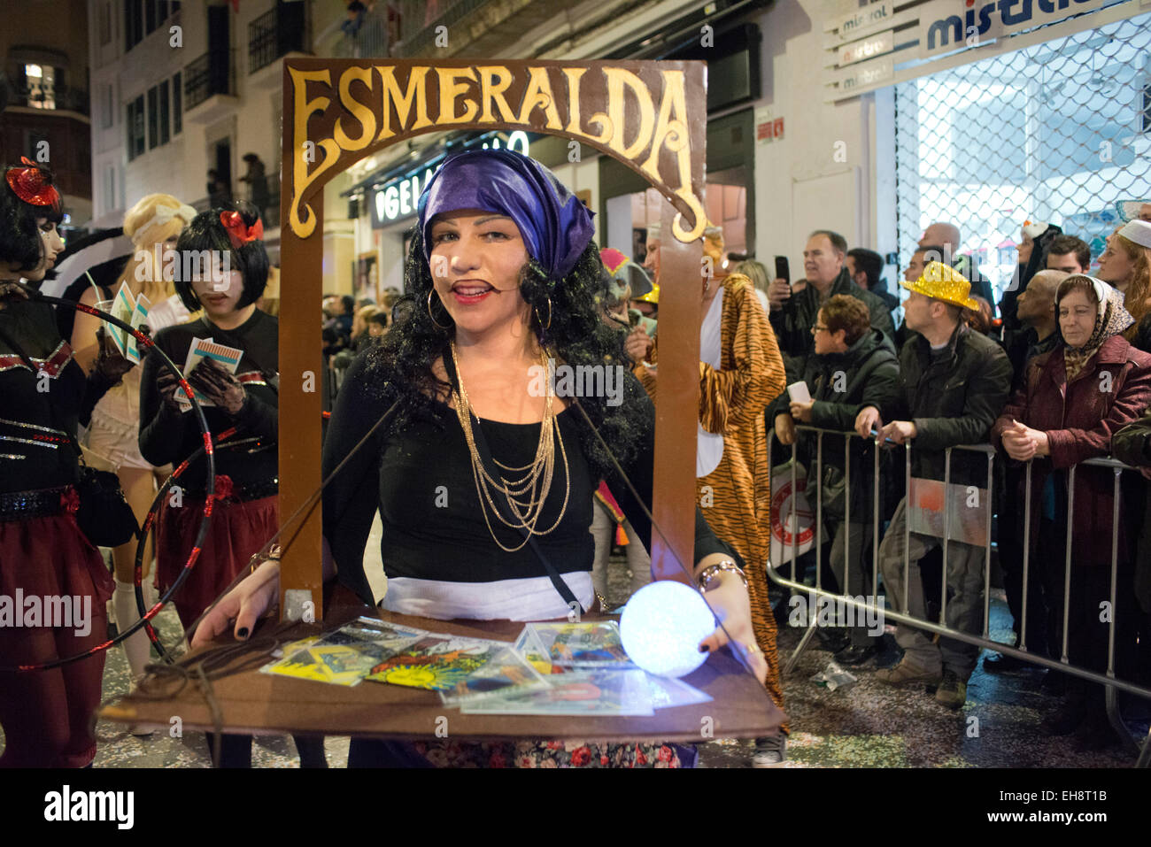 Carnaval de Sitges 2015. Le Carnaval de Sitges est connu comme l'un des plus grands d'Espagne. Cette année, le carnaval se tiendra du Fe Banque D'Images