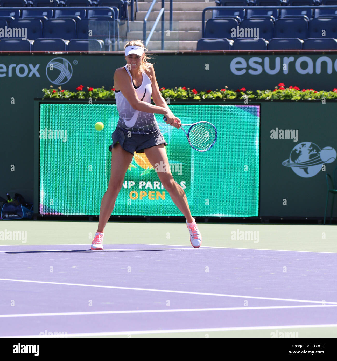Indian Wells, Californie 9 Mars, 2015 Maria Sharapova session pratique au BNP Paribas Open de Tennis. Credit : Werner - Photos/Alamy Live News Banque D'Images