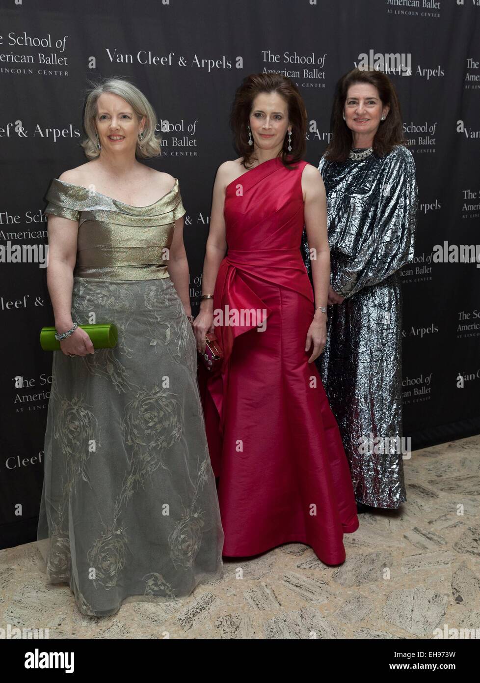 New York, NY, USA. Mar 9, 2015. Serena Lese, Joyce Giuffra, Laura Zeckendorf aux arrivées pour la School of American Ballet 2015 Winer Ball, David H. Koch Theater au Lincoln Center, New York, NY 9 mars 2015. © Lev Radin/Everett Collection/Alamy Vivre sw Banque D'Images