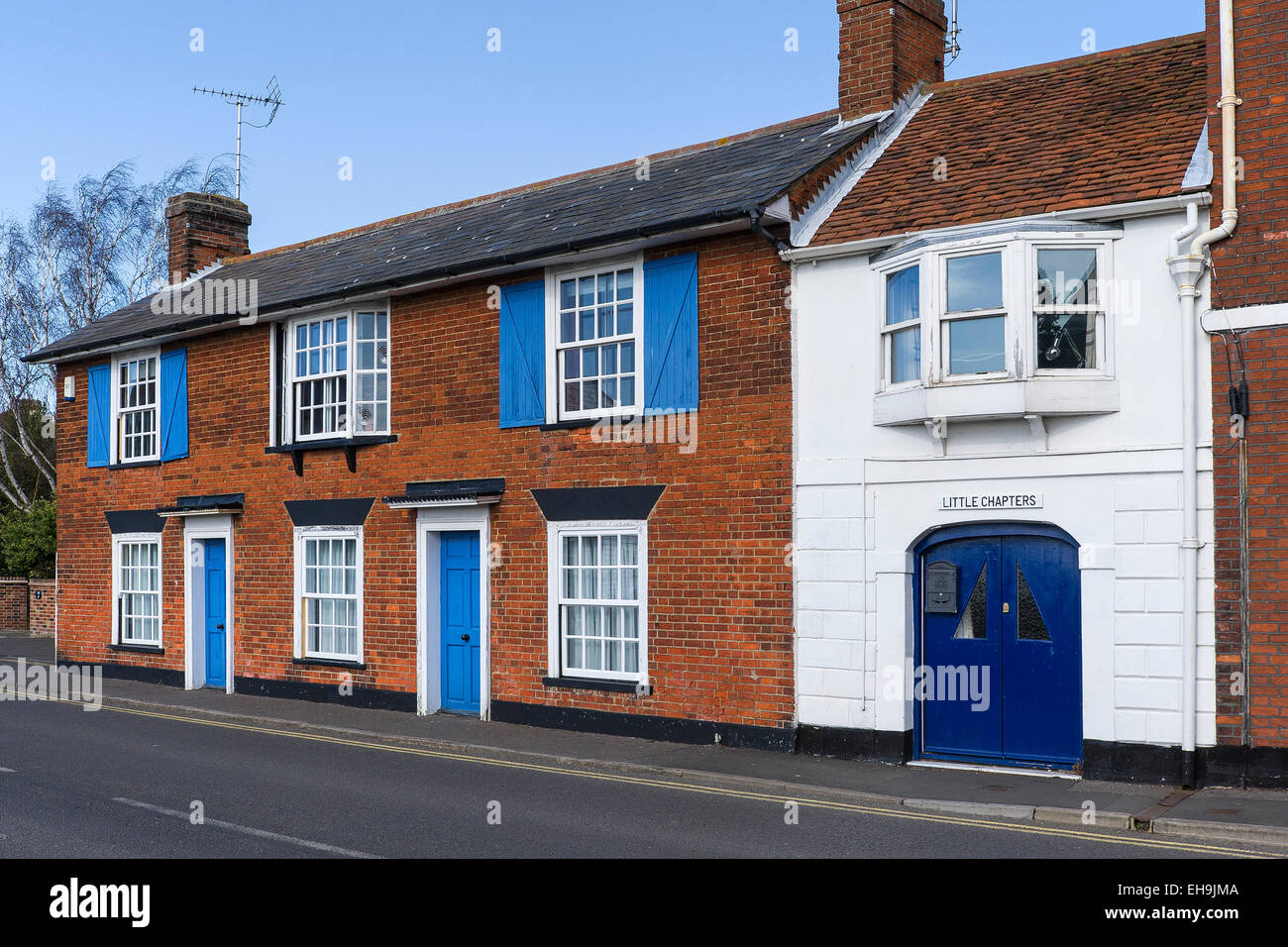 Cottages pittoresques en Burnham on Crouch dans l'Essex. Banque D'Images