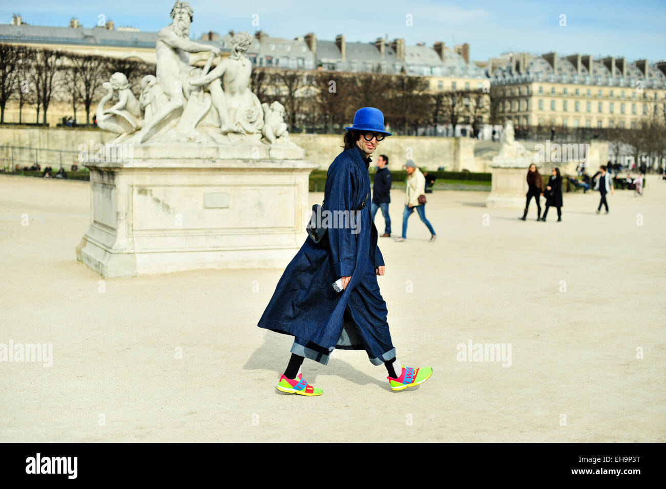 Manos arrivant au défilé Elie Saab à Paris - 7 mars 2015 - Photo : Manhattan piste/Mindesthonorar Céline Gaille /50,- EUR / frais minimum 50,- EUR/photo alliance Banque D'Images