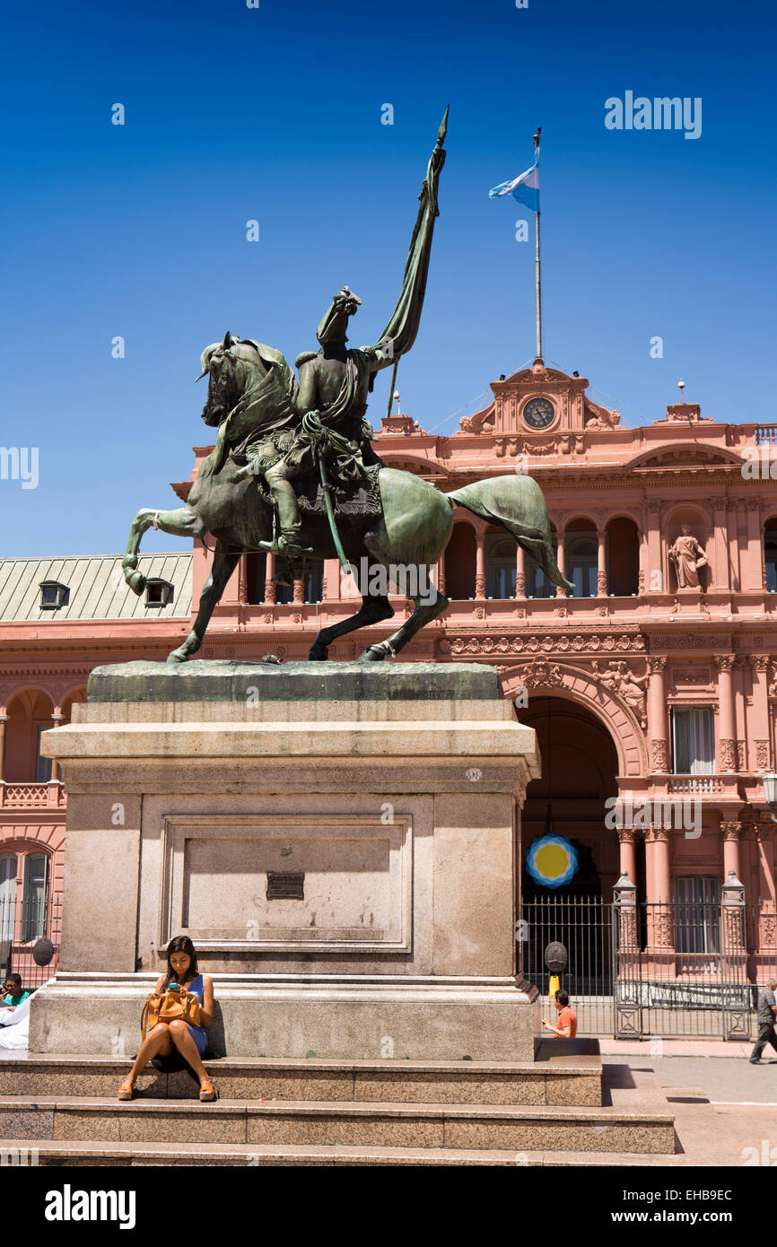 L'ARGENTINE, Buenos Aires, Plaza de Mayo, Monument au général Manuel Belgrano Banque D'Images