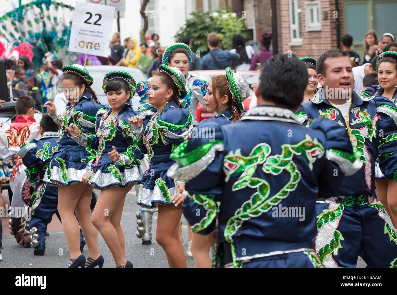 Groupe de danse bolivienne à Hackney carnival Banque D'Images