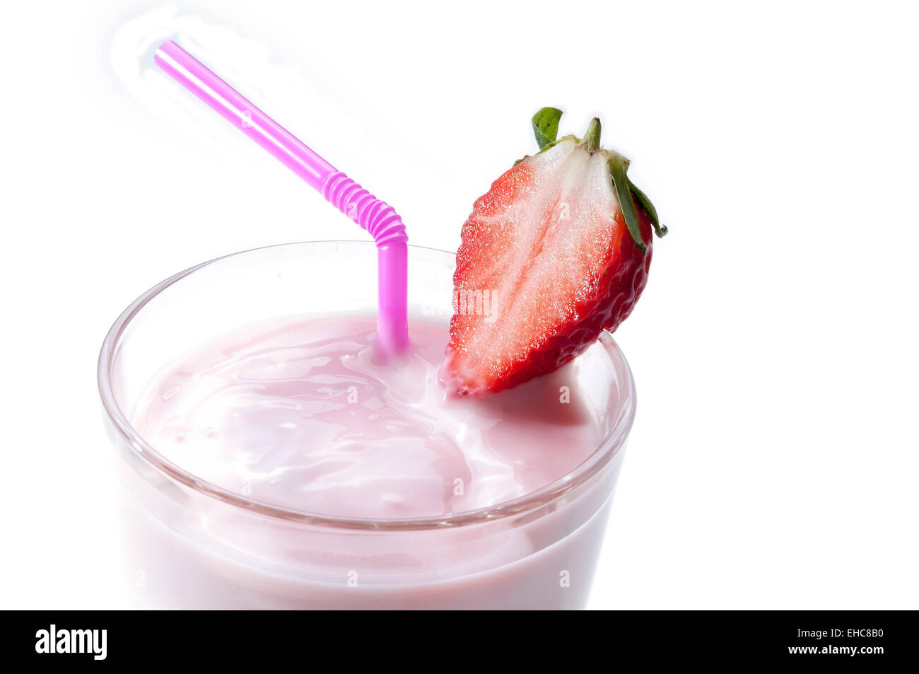 Lait frappé aux fraises classique avec sa jolie couleur rose Banque D'Images