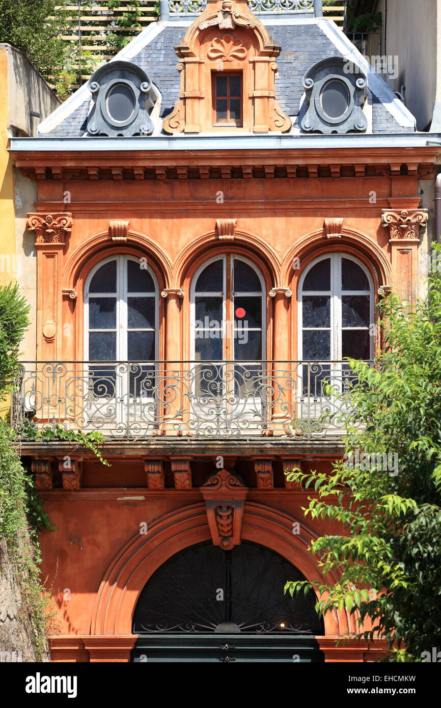 L'architecture baroque de la pittoresque ville de Grasse sur la côte d'Azur, France Banque D'Images