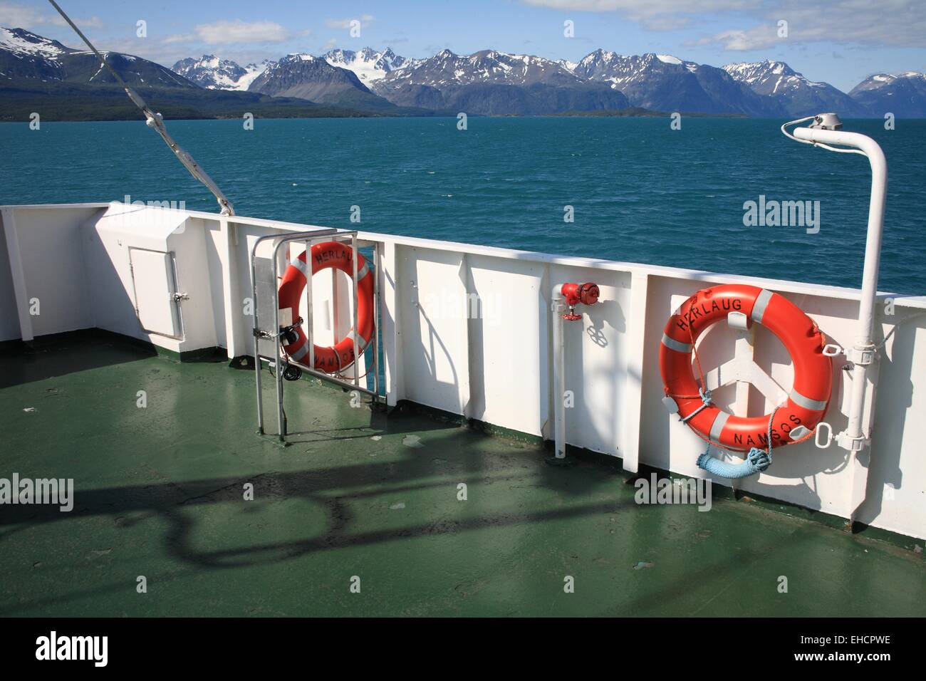 Car-ferry, dans le Nord de la Norvège Banque D'Images