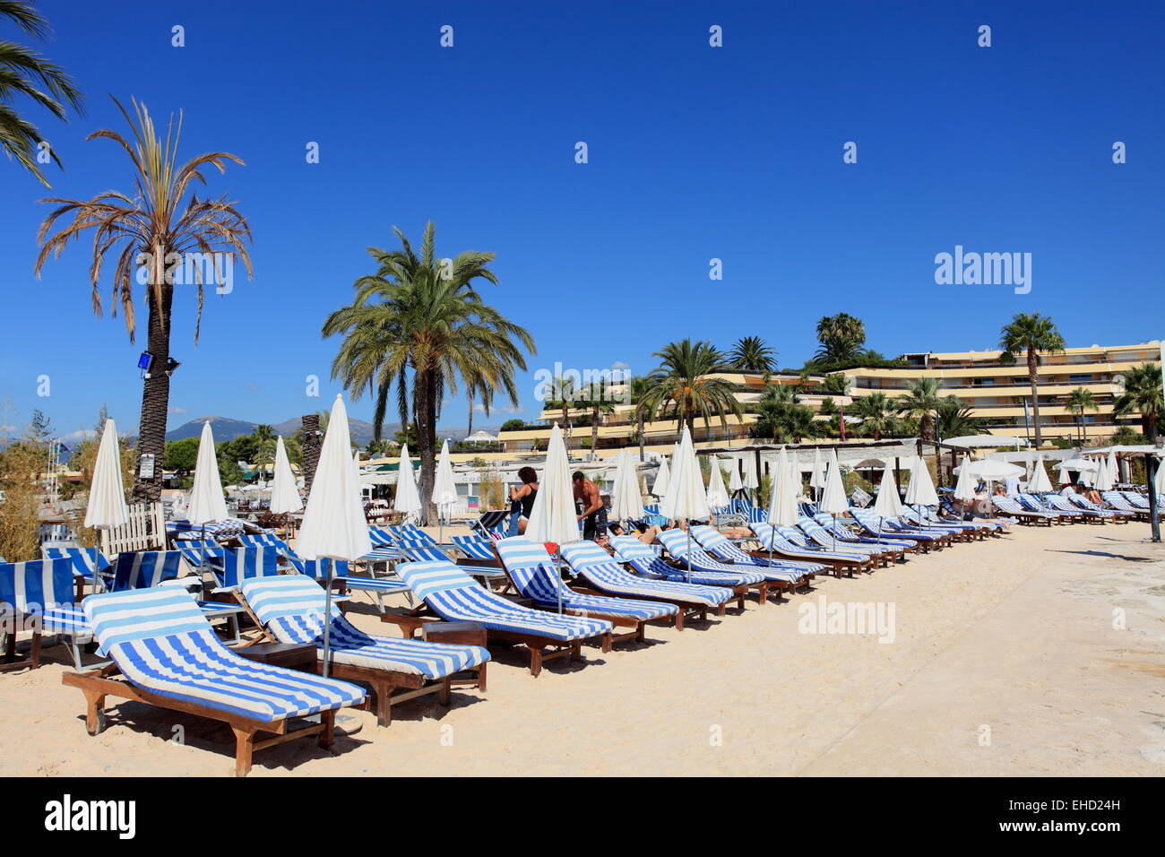 La plage et balnéaire de Saint Laurent du Var sur la côte d'Azur Banque D'Images