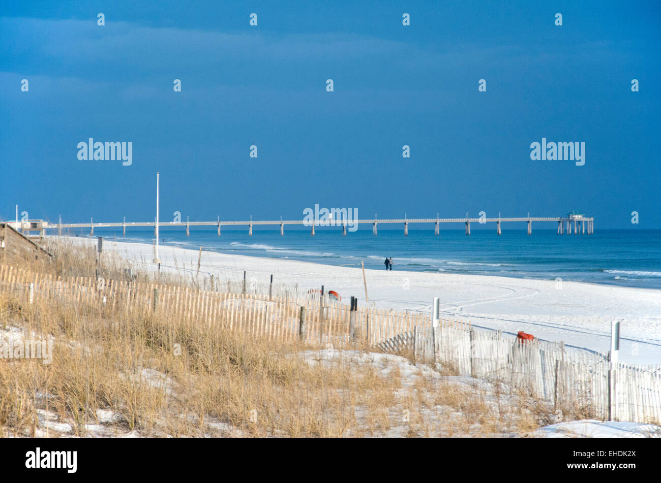 L'Île Okaloosa pier, s'avance dans le golfe du Mexique. Banque D'Images