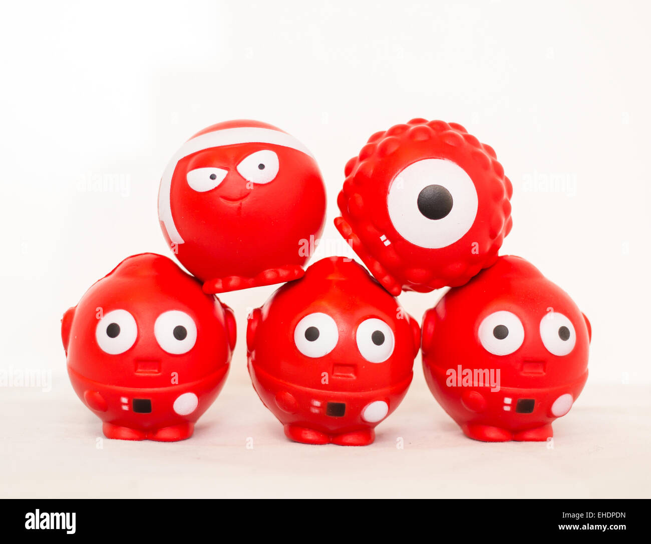 12 mars, 2015. Comic Relief nez rouge qui sont vendus pour récolter des fonds pour l'organisme de bienfaisance.faire quelque chose drôle pour de l'argent Crédit : Steven re/Alamy Live News Banque D'Images