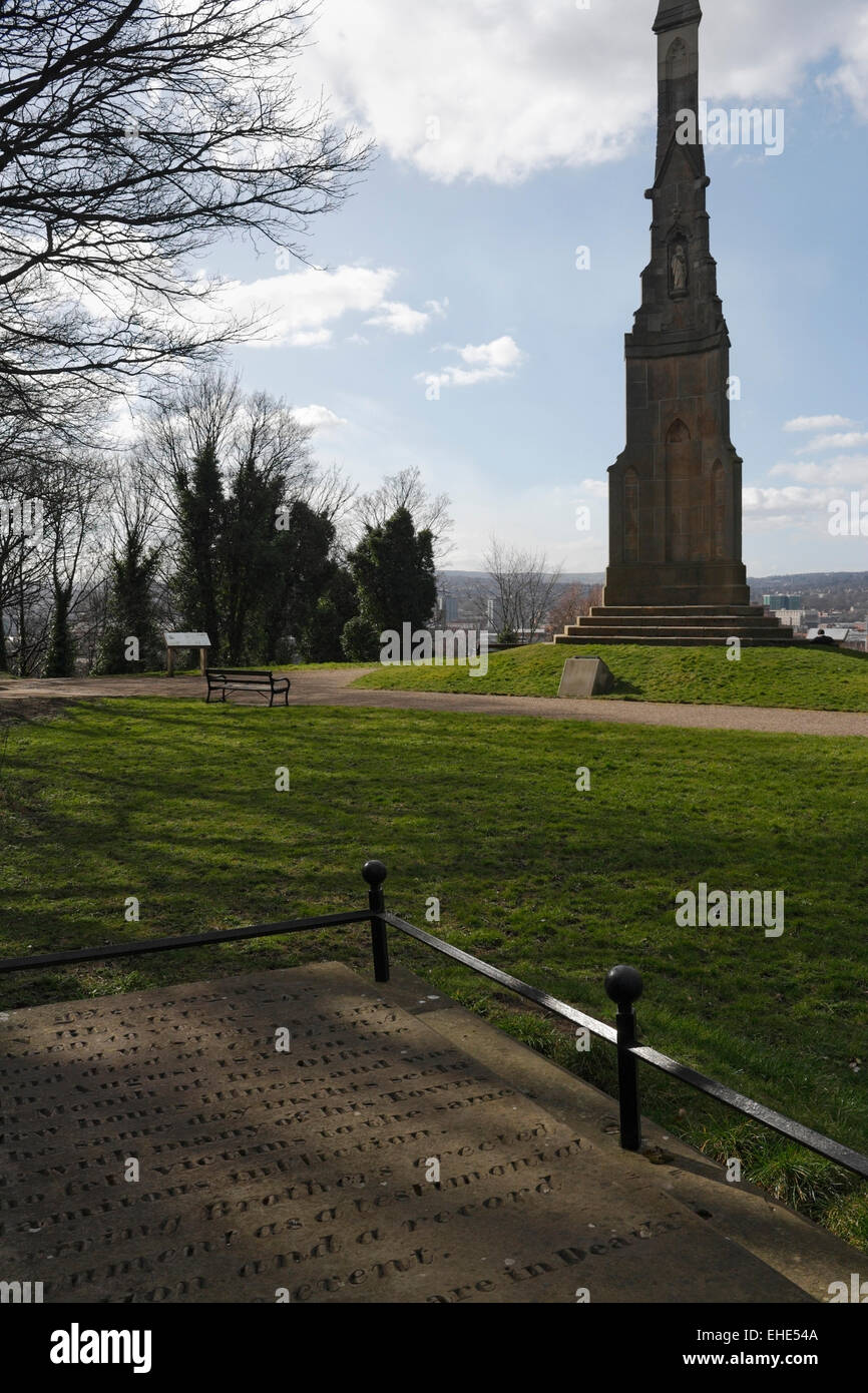 Mémorial du choléra de Sheffield, soleil du printemps, monument de Sheffield en Angleterre Banque D'Images