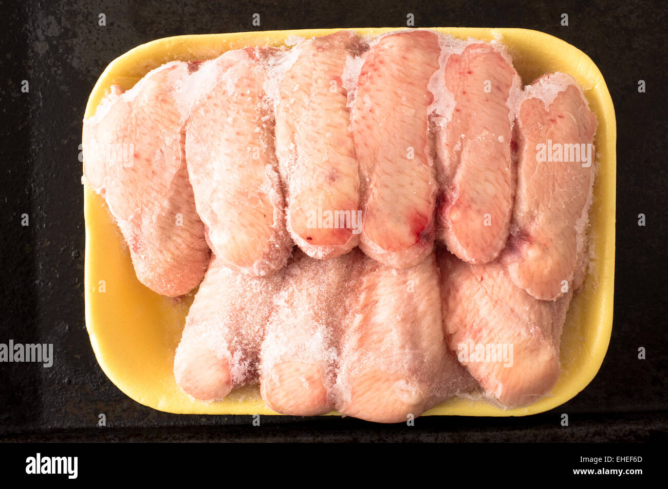 Frozen chicken Banque de photographies et d'images à haute résolution -  Alamy