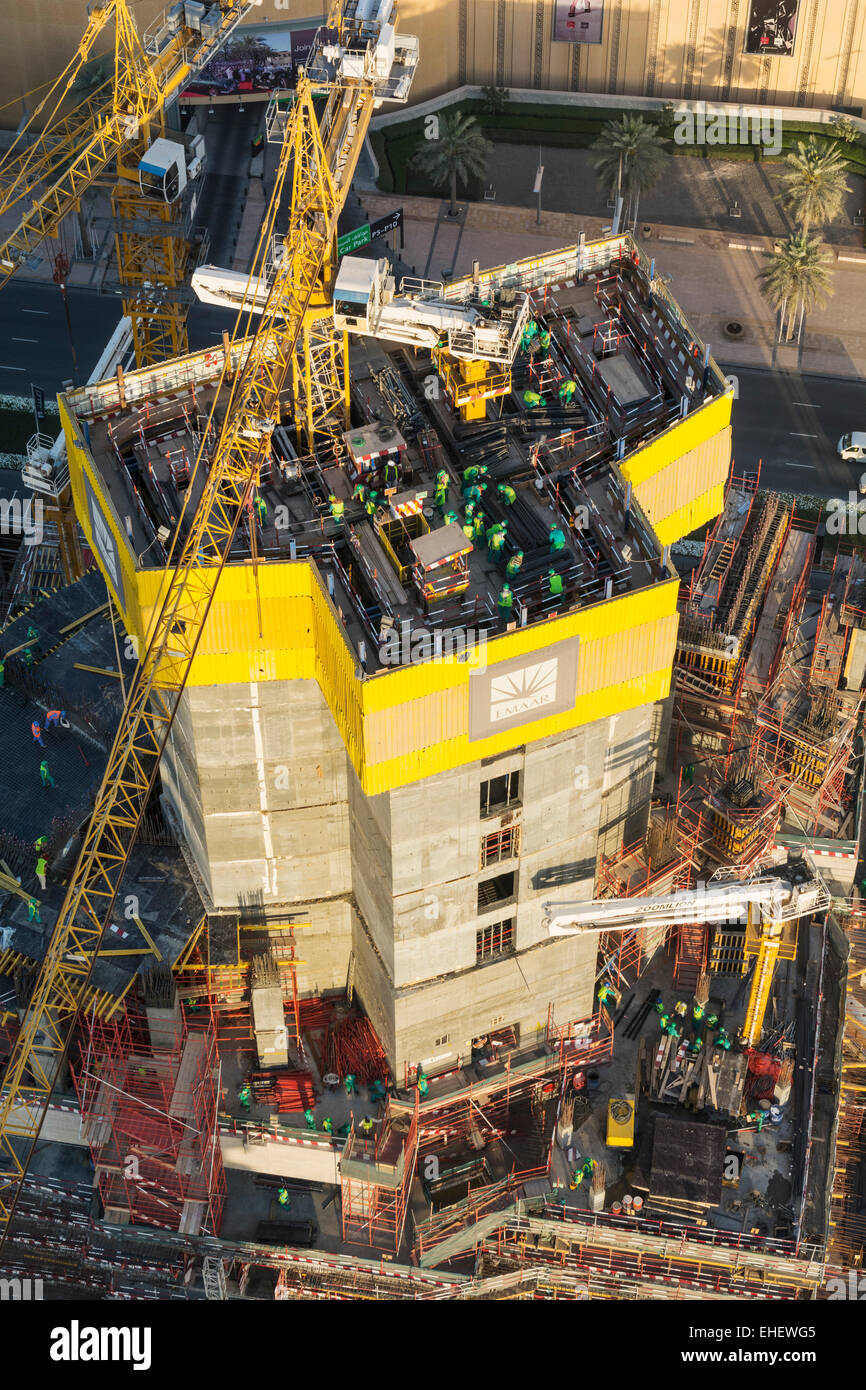 Site de construction de tours d'appartement gratte-ciel tour à Dubaï Émirats Arabes Unis Banque D'Images
