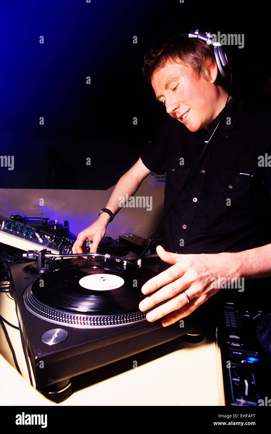 Allister Whitehead DJing au Viva au Studio 33 de Londres. Banque D'Images
