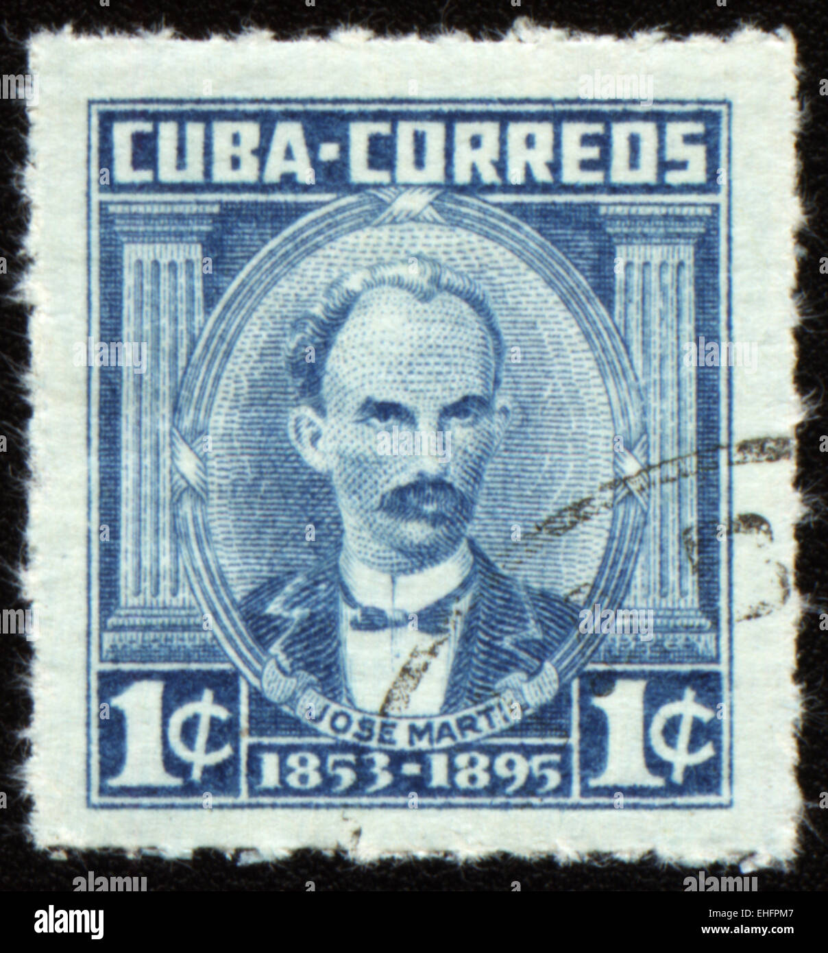 CUBA - VERS 1953 : poster de timbres en Cuba montre portrait de poète et révolutionnaire José Marti (1853-1895) Banque D'Images