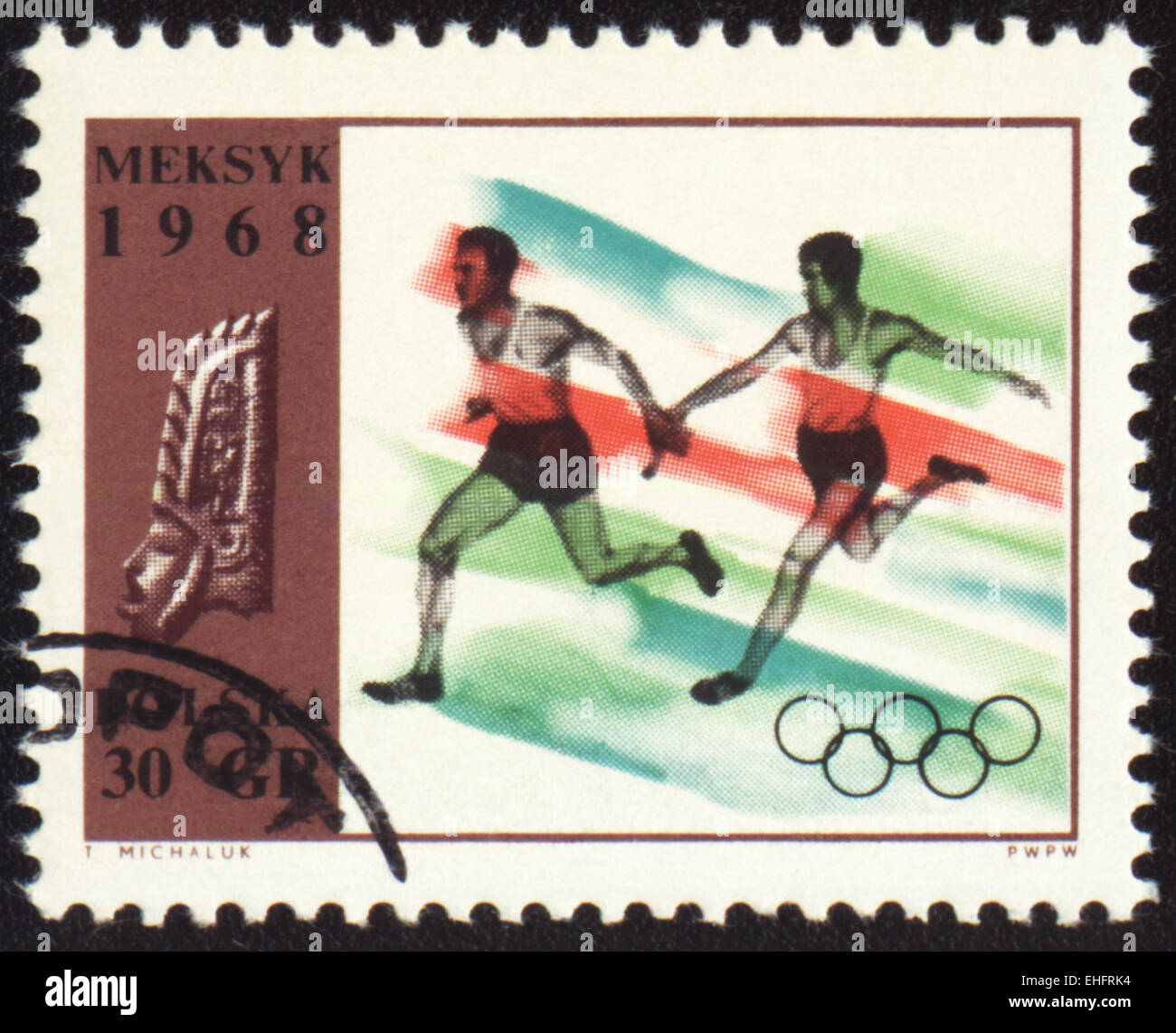 Pologne - circa 1968 : un post de timbres en Pologne montre course de relais Banque D'Images