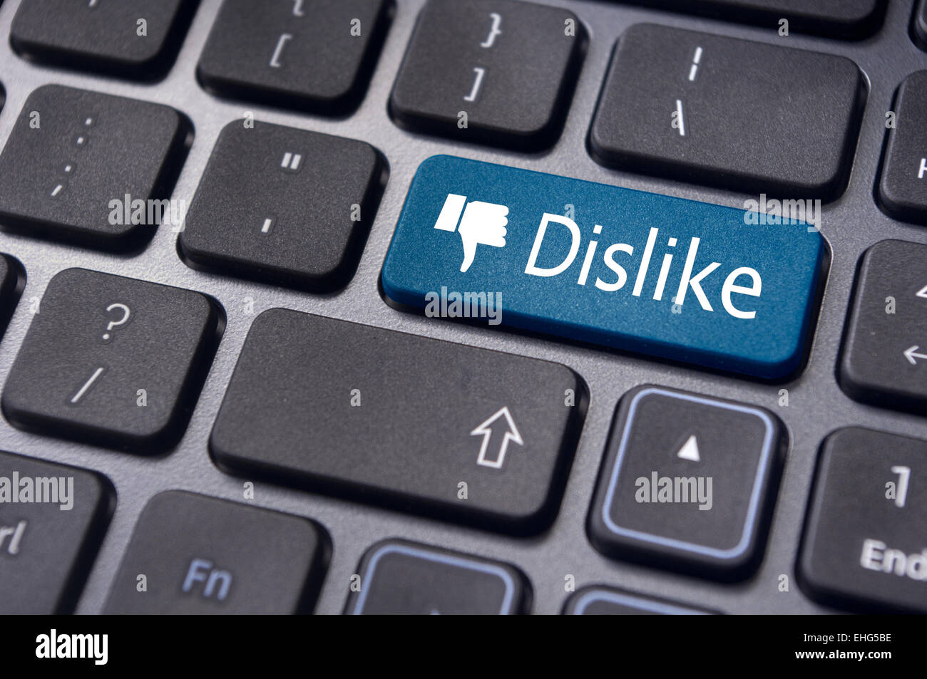N'aime pas message sur le bouton du clavier, social media concepts Banque D'Images