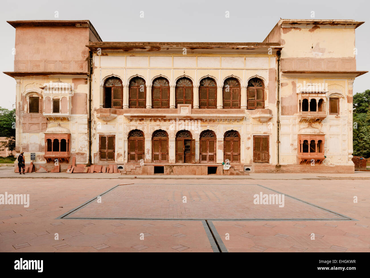 Une fois les restes d'une maison seigneuriale en Ram Bagh Park, Amritsar. Banque D'Images