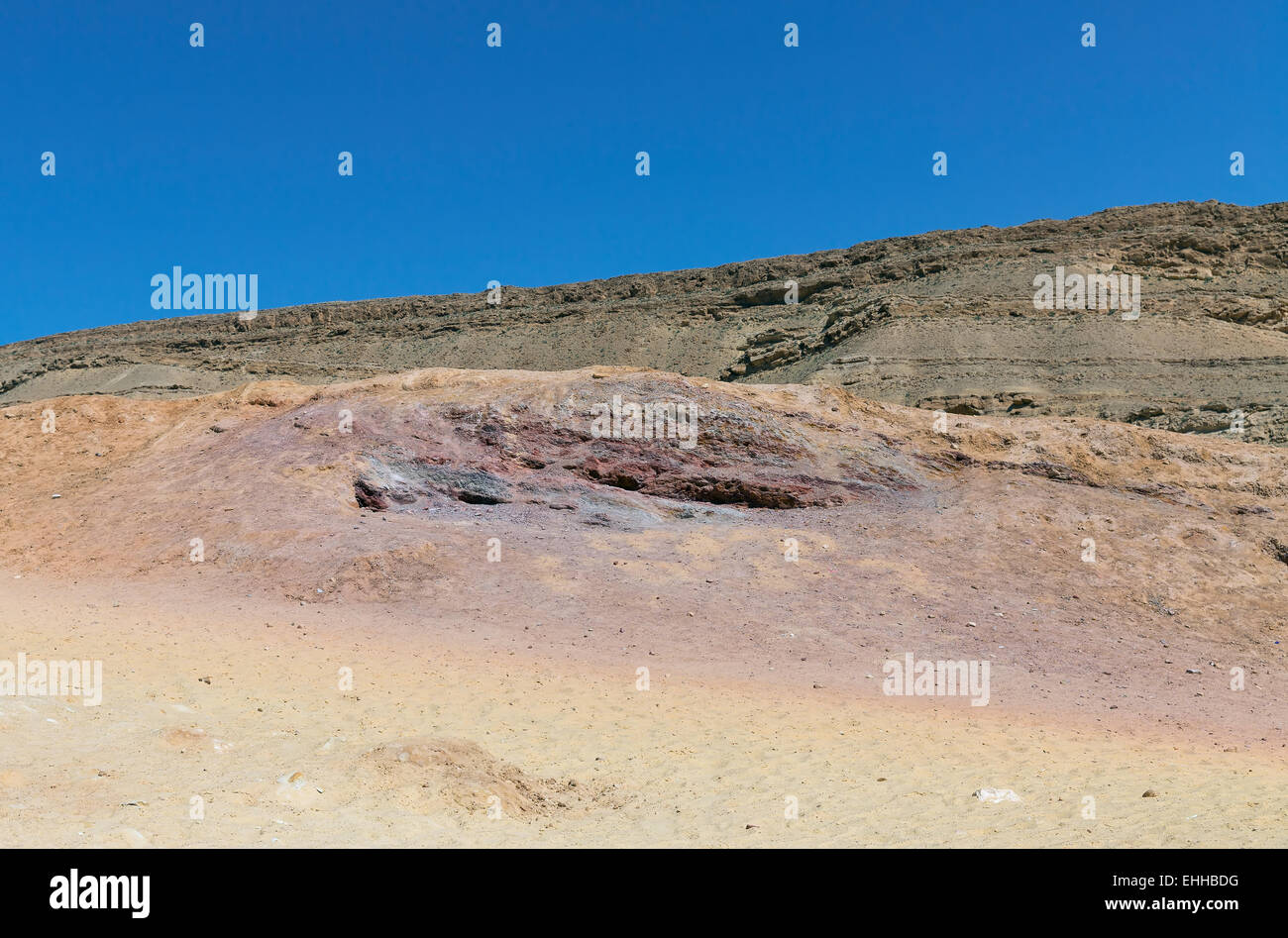 Sable de couleur dans le désert du Néguev, Israël Banque D'Images