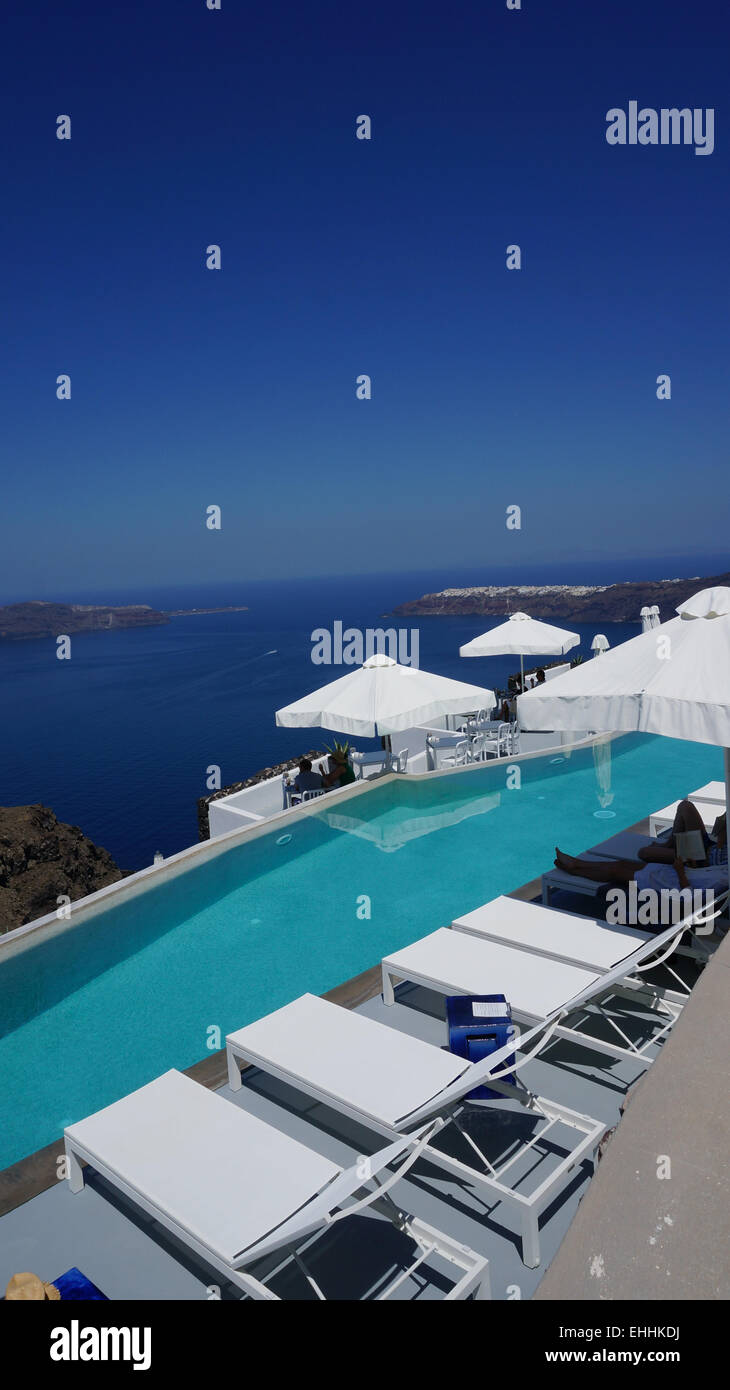 La ville de Thira, plus connues de l'île de la mer Egée, Grèce Banque D'Images