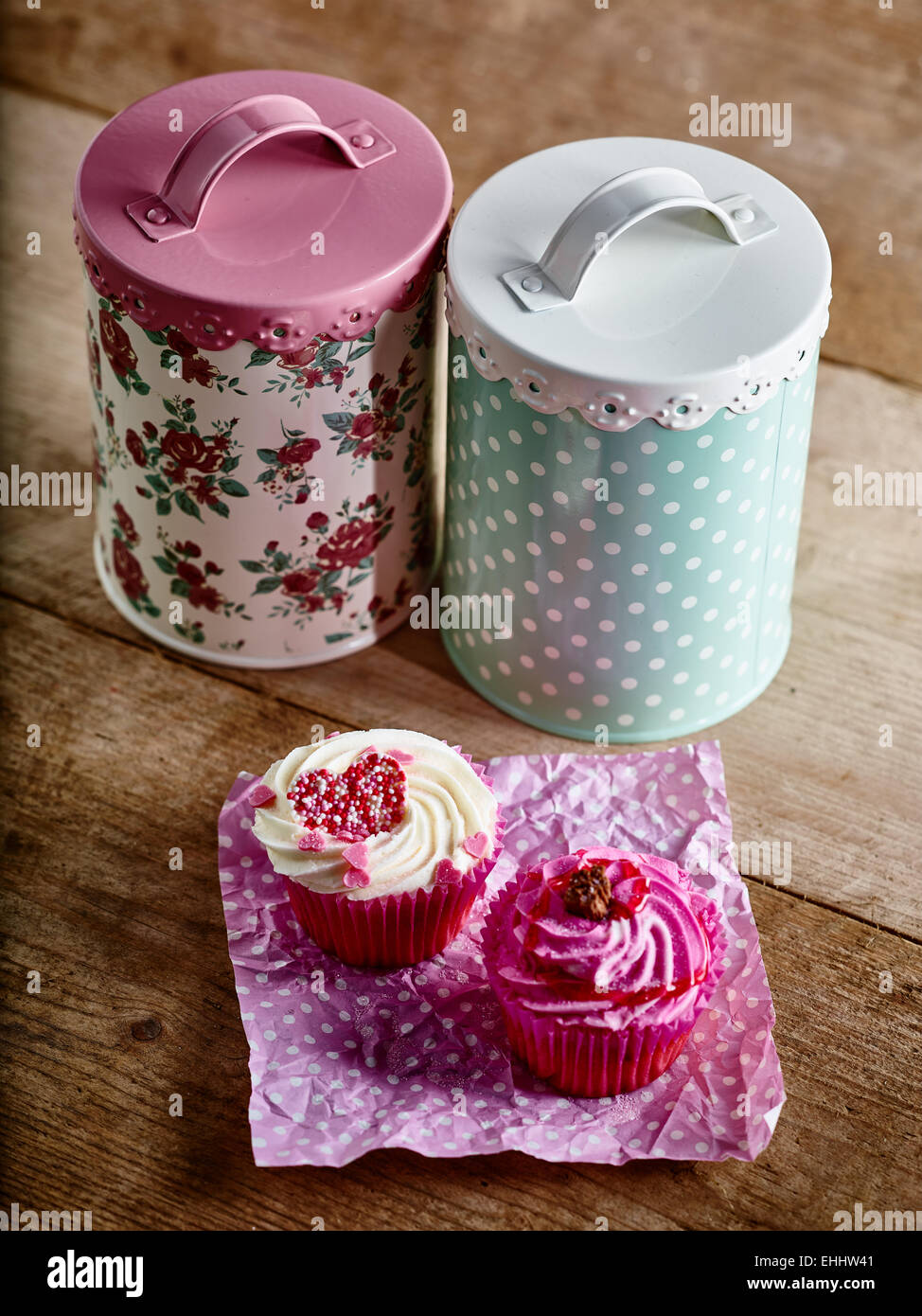 Boîtes et papier Cupcakes Banque D'Images
