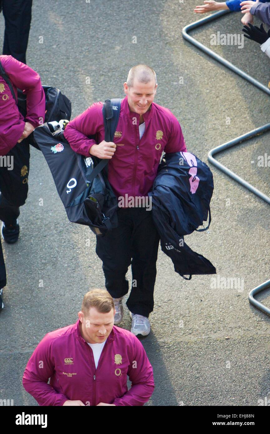 London, UK. 14Th Mar, 2015. Championnat international de rugby 6 nations Angleterre contre l'Ecosse. Un entraîneur-chef de l'Angleterre Stuart Lancaster suit son équipe à Twickenham. Credit : Action Plus Sport/Alamy Live News Banque D'Images