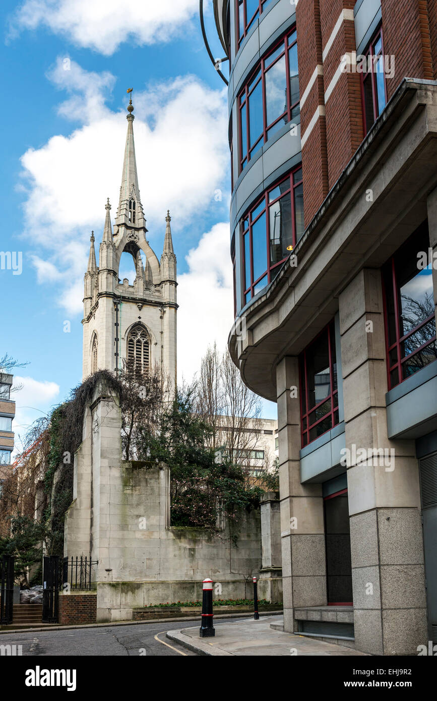 St Dunstan-dans-le-Est est une commune française sur St Dunstan's Hill, détruit pendant la Seconde Guerre mondiale Banque D'Images