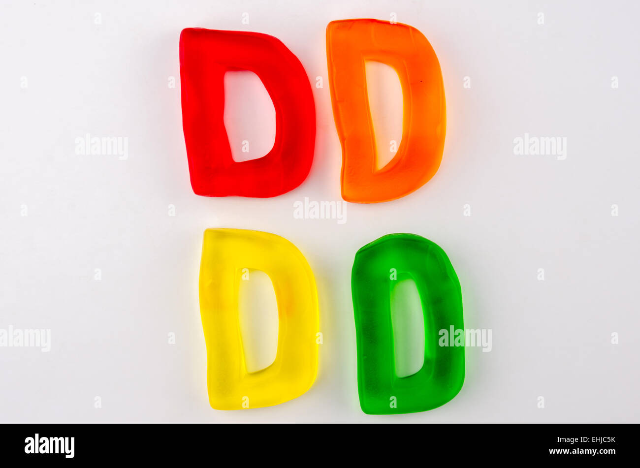 Un ensemble de quatre lettres de gomme en forme de D Banque D'Images
