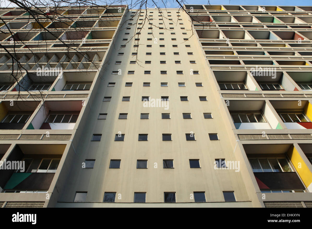 Bâtiment résidentiel moderniste Unité d'habitation conçue par l'architecte Le Corbusier (1957) à Berlin, Allemagne. Banque D'Images