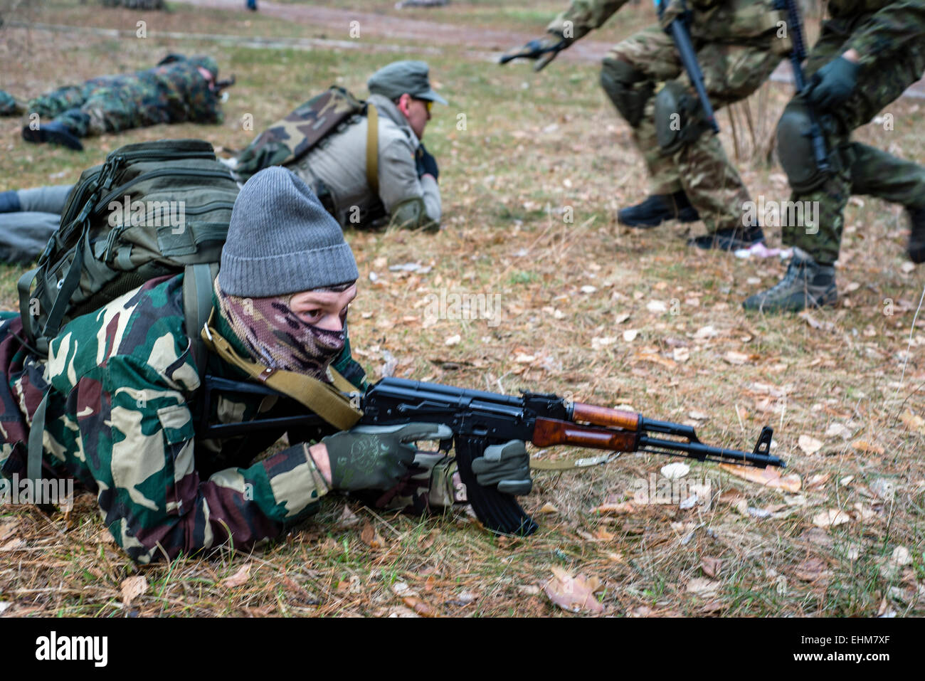 Kiev, Ukraine. Mar 15, 2015. Des bénévoles et des soldats de la réserve sont les bases d'apprentissage du renseignement militaire au centre de formation 'Patriot', Kiev, Ukraine. 15 de mars, 2015. Crédit : Oleksandr Rupeta/Alamy Live News Banque D'Images