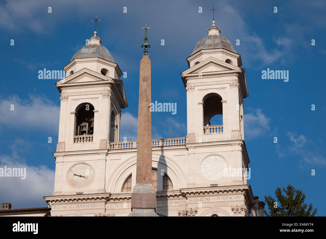 La Trinità dei Monti, Piazza di Spagna, Rome, Latium, Italie. Banque D'Images