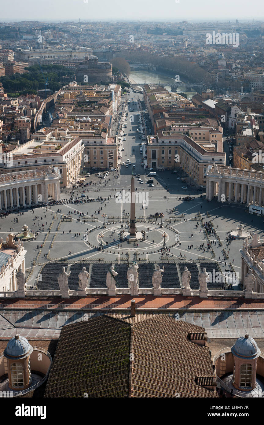 Piazza San Pietro, ou St Peter's square, Vatican, Rome, Latium, Italie. Banque D'Images