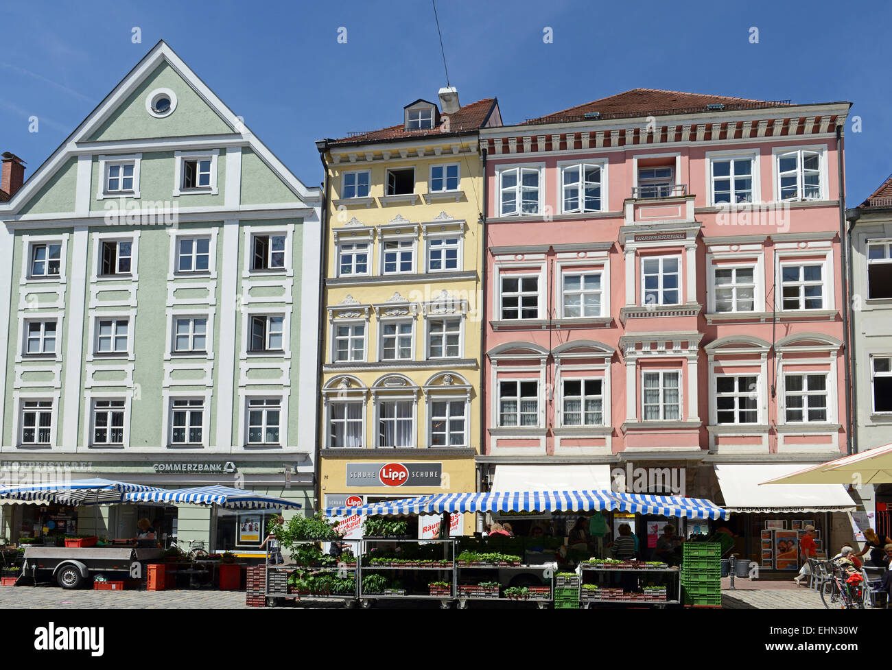 Gasse In Der Altstadt Banque d'image et photos - Page 6 - Alamy