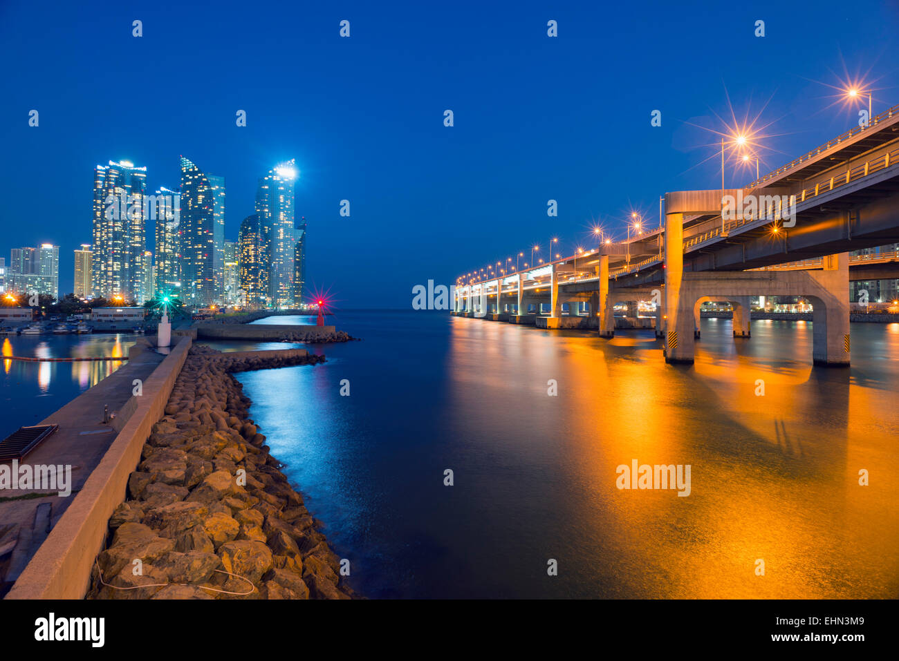 L'Asie, République de Corée, Corée du Sud, Pusan, city skyline Banque D'Images