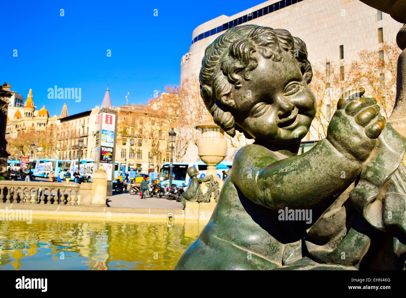 La Plaça Catalunya. Barcelone, Catalogne, Espagne. Banque D'Images