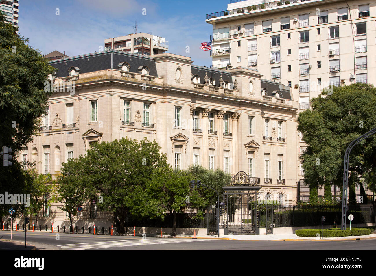 L'ARGENTINE, Buenos Aires, Retiro, Av del Libertador, avant de l'ambassade des États-Unis d'Amérique Banque D'Images